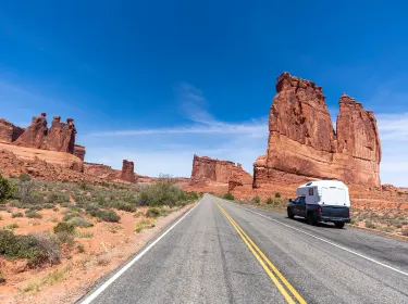 2025 Dodge Ram 1500 Truck Camper rental in Issaquah, WA