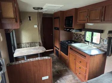 2013 Jayco Jay Flight Travel trailer rental in Gallipolis, OH