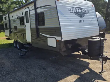 2018 Avenger ATI Travel trailer rental in Wisconsin Rapids, WI