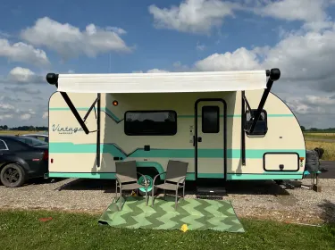 2016 Gulf Stream Vintage Cruiser Travel trailer rental in Lennon, MI