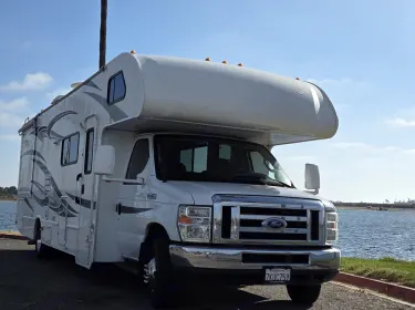 2014 Thor Freedom Elite Class C rental in San Diego, CA