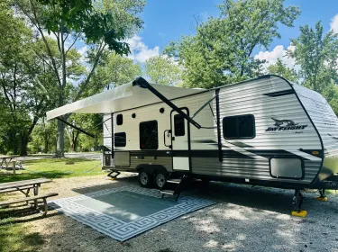 2022 Jayco Jay Flight SLX Travel trailer rental in Columbus, IN