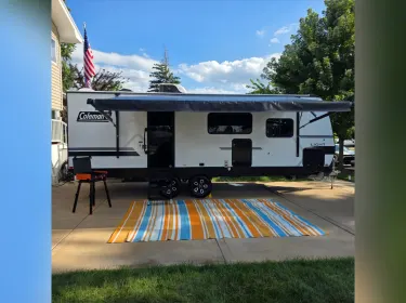 2027 Keystone Coleman 22BX Travel trailer rental in Crest Hill, IL