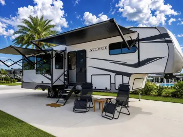 2023 Alliance RV Avenue Fifth-wheel rental in Ocala, FL