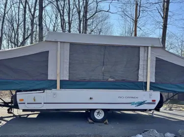 1995 Coleman Destiny Rio Grande Folding trailer rental in Linden, VA