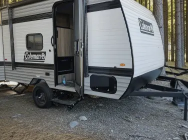 2025 Keystone RV Coleman Travel trailer rental in McMinnville, OR