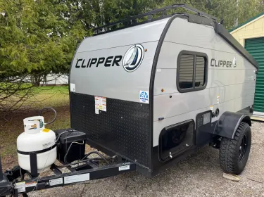 2023 Forest River Coachmen Clipper Folding trailer rental in Prescott, MI