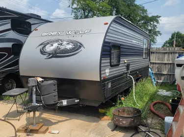 2021 Forest River GRAY WOLF Travel trailer rental in Middlesex, NJ