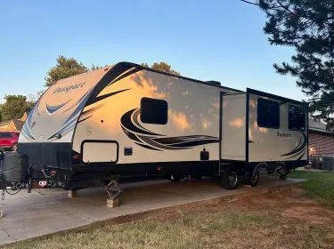 2018 Keystone RV Passport Grand Touring Travel trailer rental in Lexington, OK