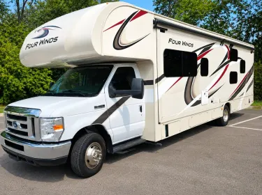 2020 Thor Four Winds Class C rental in Utica, MI
