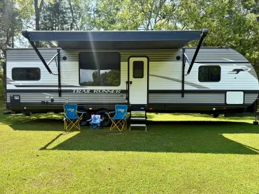 2022 Heartland RVs Trail Runner Travel trailer rental in Murfreesboro, TN