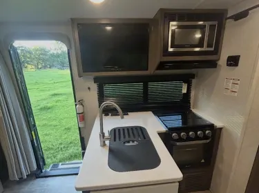 2023 Rockwood Mini Lite 2104S Travel trailer rental in Pineville, LA