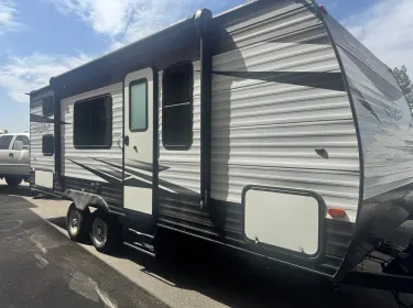 2019 Keystone RV Hideout LHS Travel trailer rental in Fresno, CA