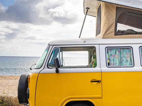 Camping permit guide for Oahu showing permit information and reservation tips.