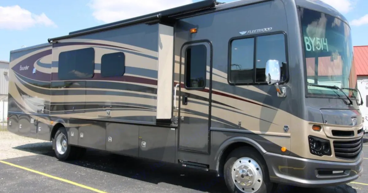 2017 Fleetwood Bounder Class A Rental in Carlsbad, CA | Outdoorsy