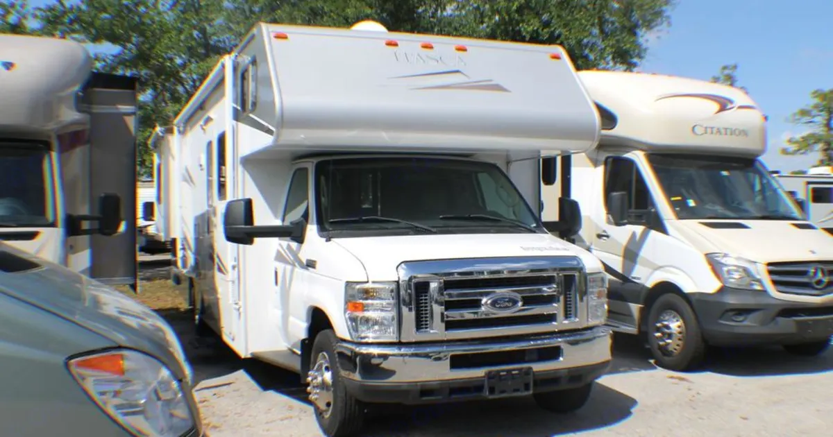 2010 Itasca Impulse Motorhome Rental in Miami, FL | Outdoorsy