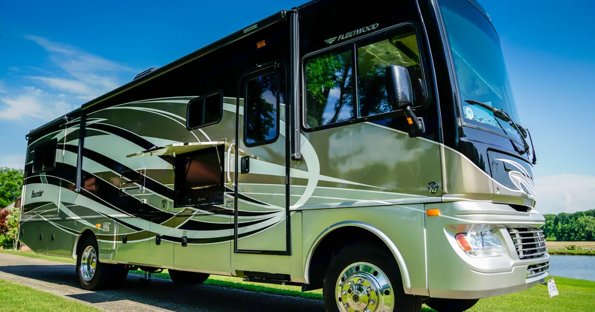 Bounderr Rv 2015 Fleetwood Bounder Intégral Rental in Rossville, TN | Outdoorsy