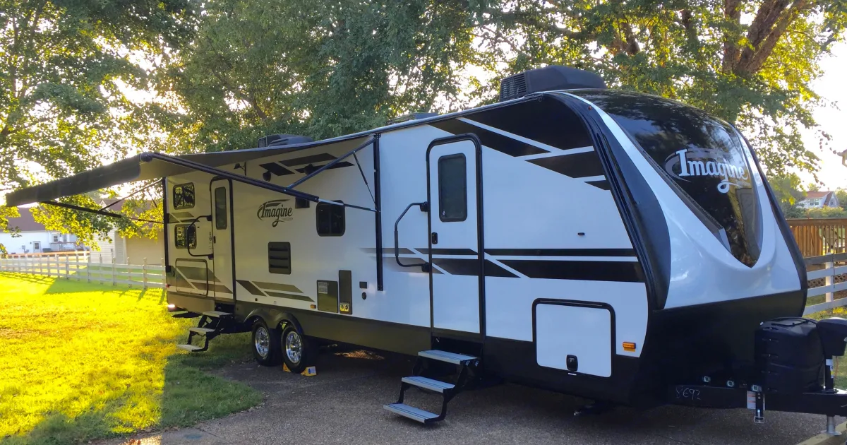 2020 Grand Design Imagine 3000QB Travel trailer Rental in Suffolk, VA ...