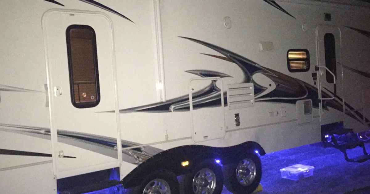 2010 Keystone Raptor Toy hauler Rental in Fort Worth, TX | Outdoorsy