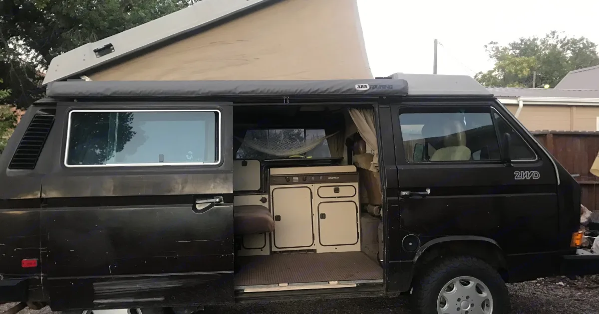 1986 Volkswagen Westfalia Camper van in Moab, UT | Outdoorsy