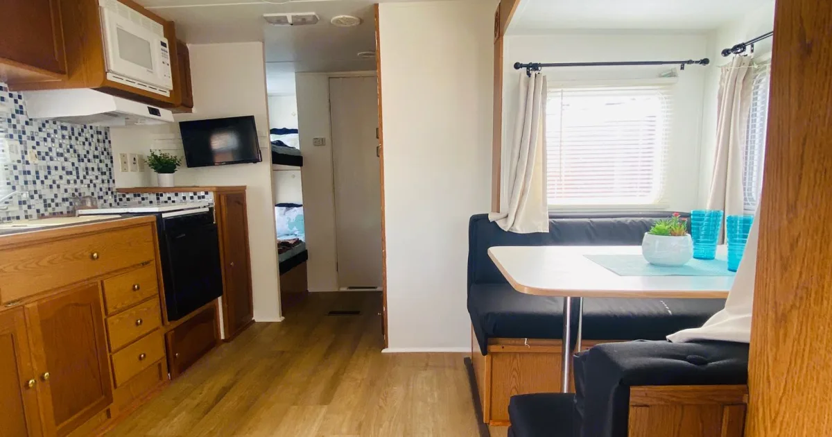 2001 Keystone Springdale Travel trailer in The Colony, TX | Outdoorsy