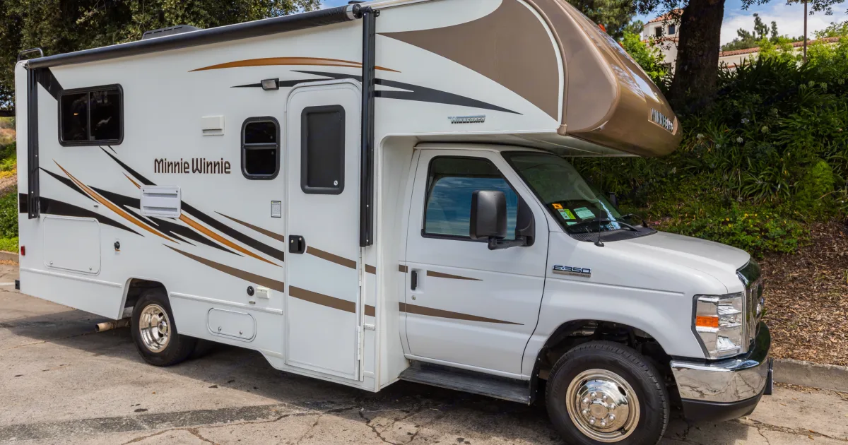 2019 Winnebago Minnie Winnie Class C Rental in Phoenix, AZ | Outdoorsy