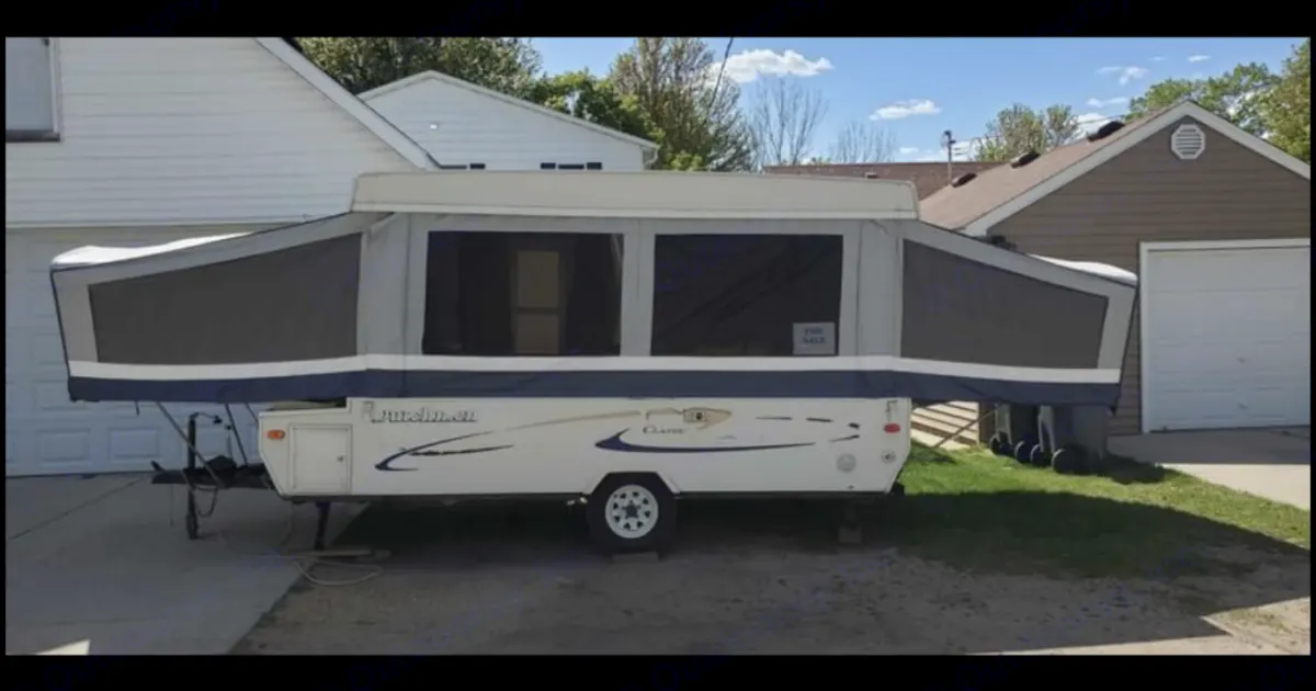 2000 Dutchmen Classic Folding trailer Rental in North Mankato, MN