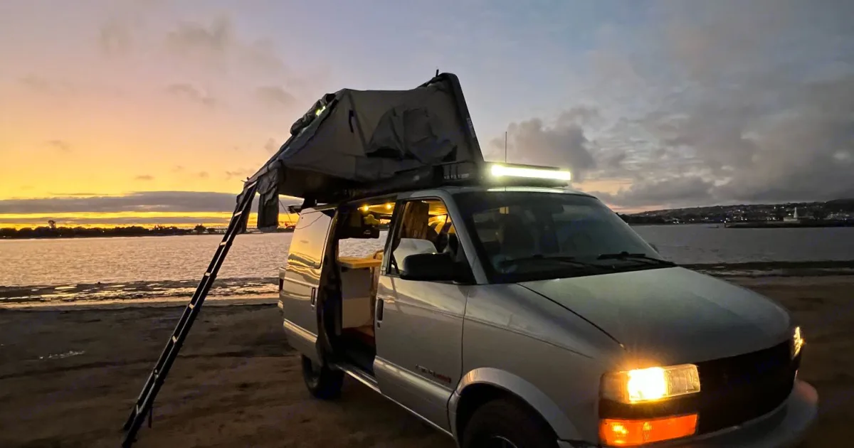 2000 Chevrolet Van Camper van in Encinitas, CA | Outdoorsy