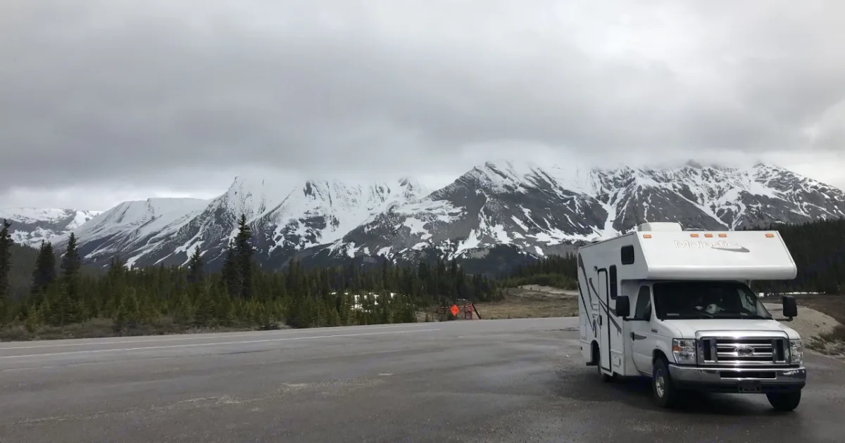 2018 Thor Motor Coach Majestic 19G Class C in Montréal, QC | Outdoorsy