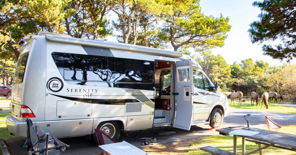 2014 Leisure Travel Van Serenity Class B Rental in Portland, OR