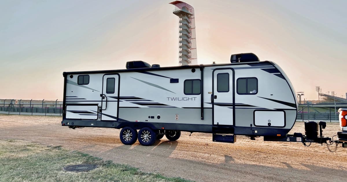 2022 Twilight RVS Signature Travel trailer Rental in Austin, TX | Outdoorsy