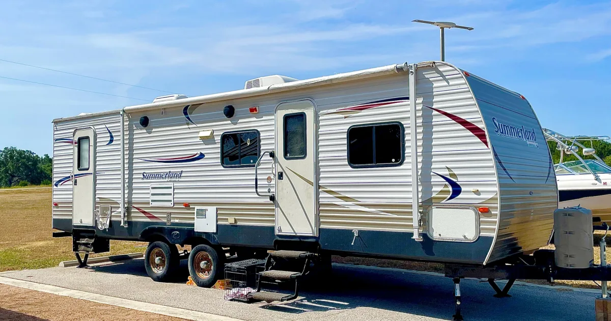 2013 Keystone RV Summerland Travel trailer Rental in Fulshear, TX ...