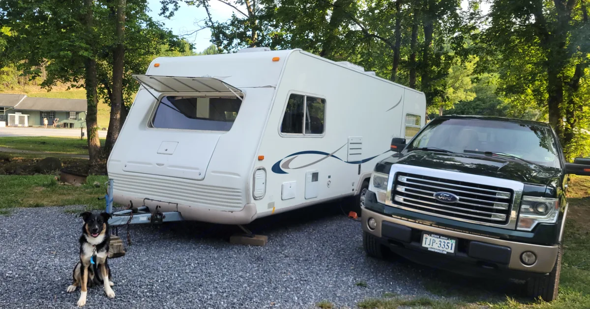 2001 Thor Aerolite Travel trailer Rental in Lynchburg, VA Outdoorsy