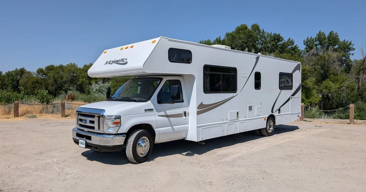 2019 Thor Majestic Class C in SPANISH FORK, UT | Outdoorsy