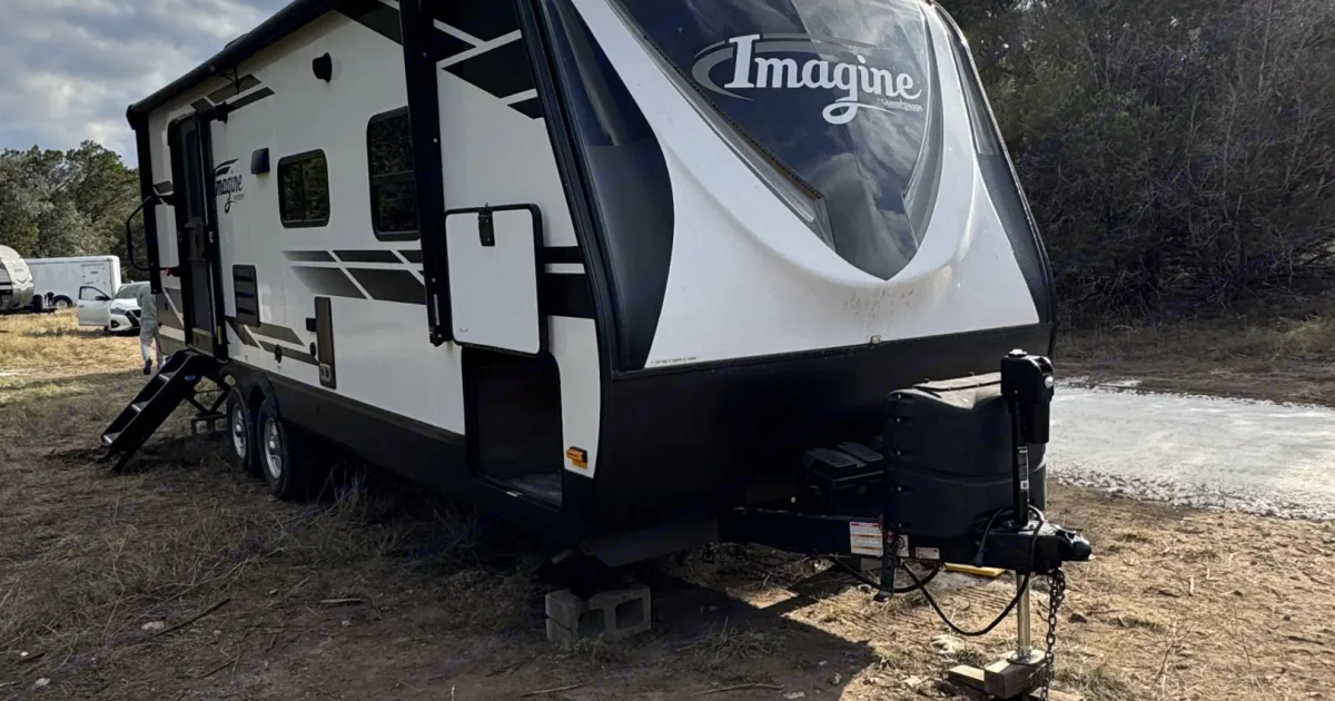 2021 Grand Design Imagine Travel trailer in Boerne, TX | Outdoorsy