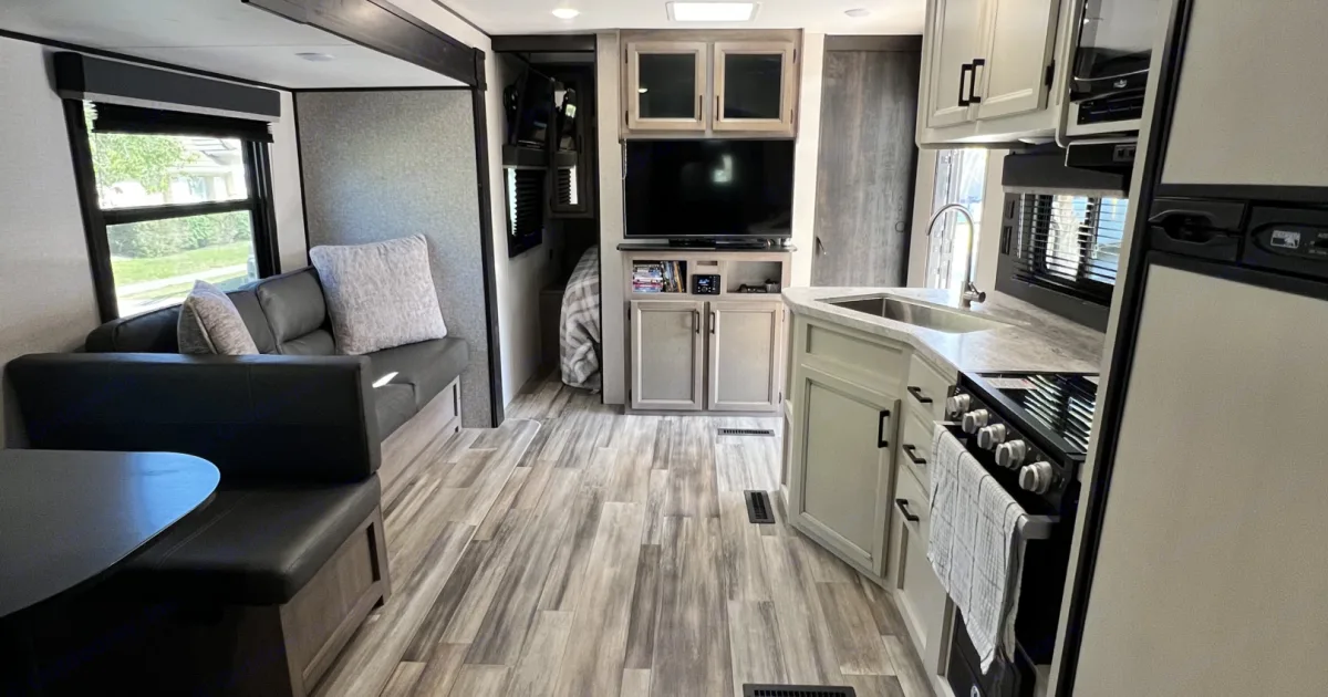 Photos | 2022 Highland Ridge RV Open Range Conventional Travel trailer ...