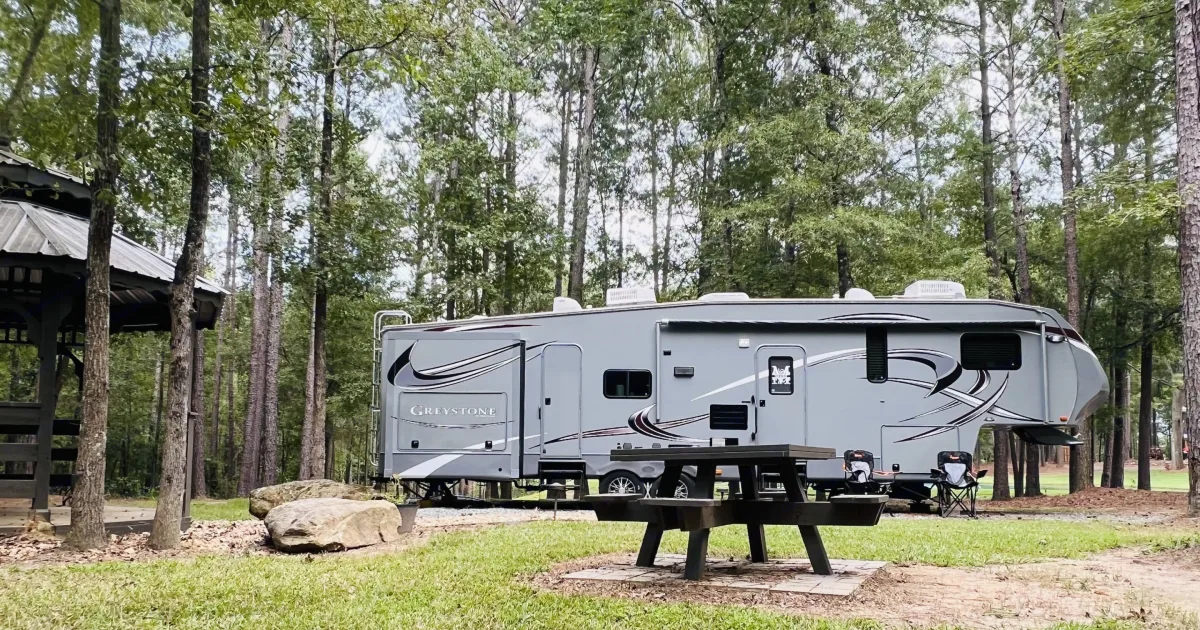 Greystone Rv 2012 Heartland RVs Greystone Fifth-wheel in Montezuma, GA | Outdoorsy