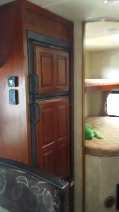 28BKS - Single Over Double Bunkbed. Gulf Stream 28BKS 2015