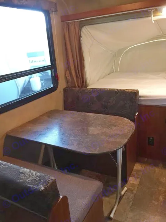 Jayco Jayfeather Ultra-Lite 16 XRB Camper #32 2014