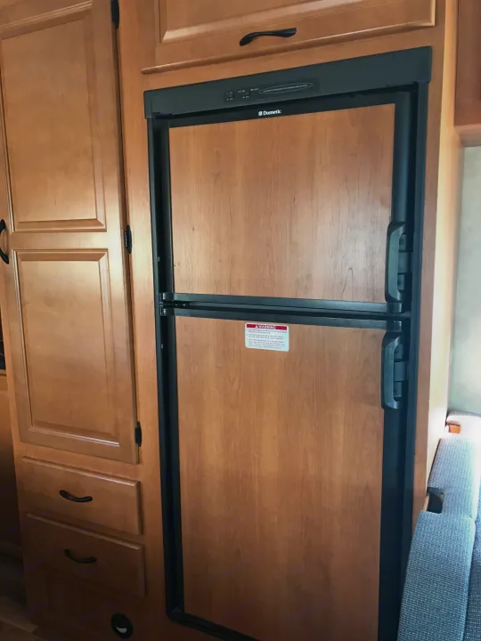 Thor Motor Coach Four Winds Majestic 2012