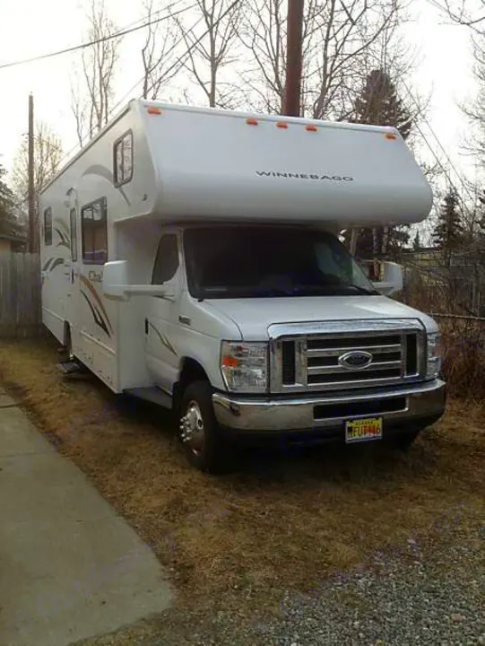 Ready to Go!. Winnebago Chalet 2011