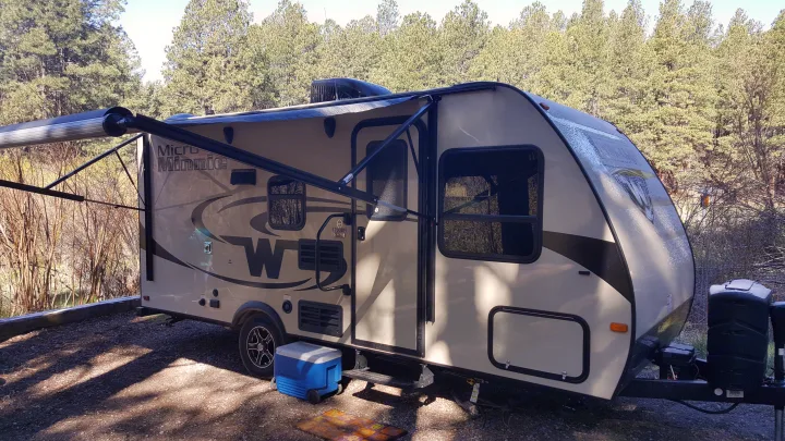 Power awning with LED lighting!. Winnebago Micro Minnie 1700BH 2017