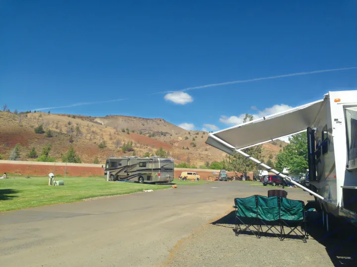Expandable Canopy. Rockwood Roo 19L 2011