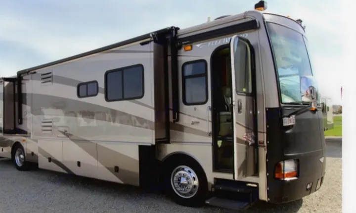 Fleetwood Discovery 2005