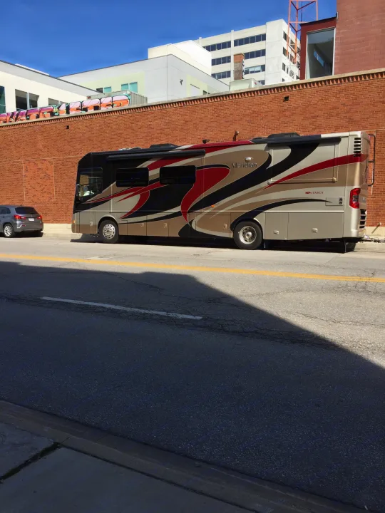 Winnebago Journey 2014