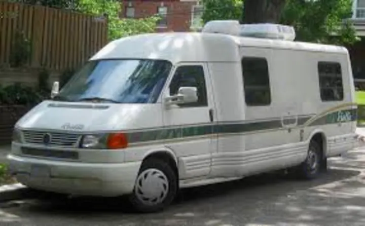Winnebago Rialta 1998