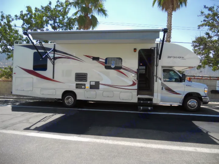 2016 Jayco 29XK Class C Motorhome.
In Excellent condition.
Sleeps 6. Jayco Redhawk 2016
