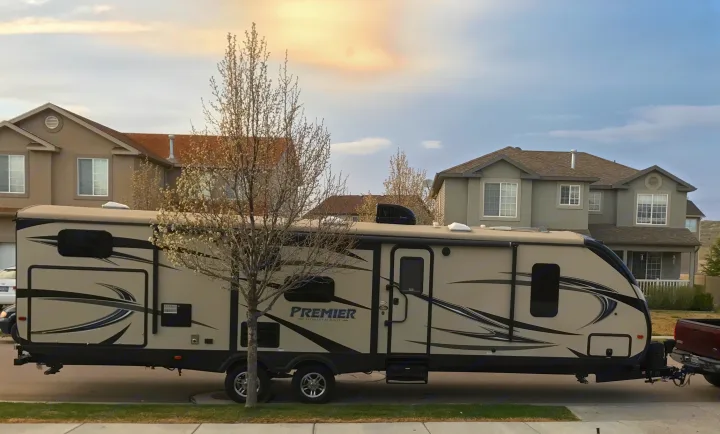Exterior. Keystone Bullet Premier 2016