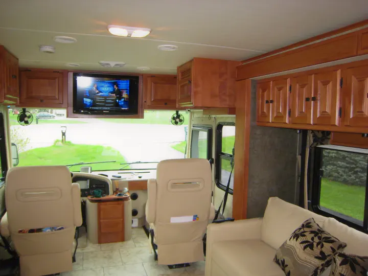 Tiffin Motorhomes Tiffin Allegro Rear Engine Diesel 2011