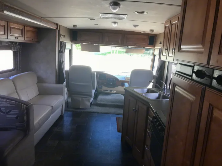 Winnebago Itasca Sunstar35B 2013